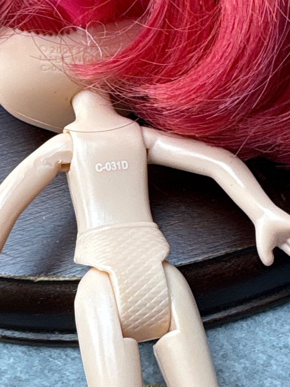 2008 Hasbro Strawberry Shortcake Mini Doll Red Hair Pink Outfit 6" - Picture 4 of 14